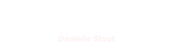 Real Estate Agent | Robert Defalco Realty - Danielle Stout